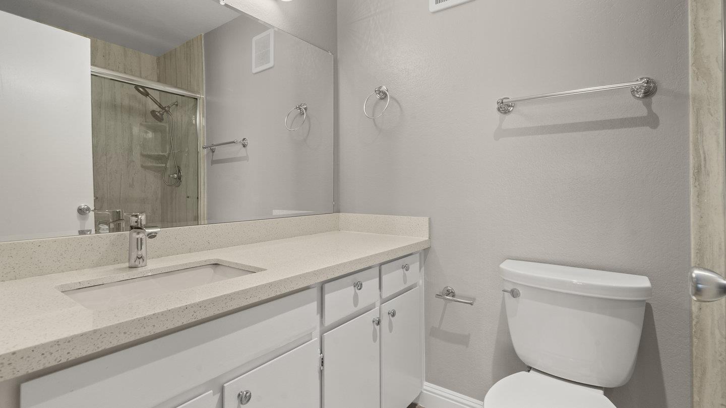 Detail Gallery Image 9 of 20 For 910 Beach Park Blvd #106,  Foster City,  CA 94404 - 2 Beds | 2 Baths