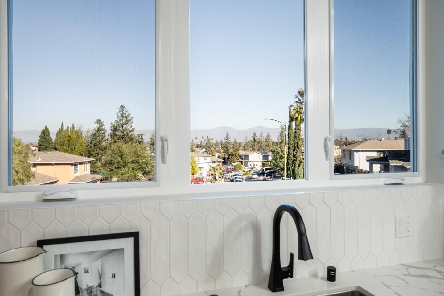 Detail Gallery Image 17 of 34 For 6218 Glendora Ct, San Jose,  CA 95123 - 4 Beds | 3/1 Baths