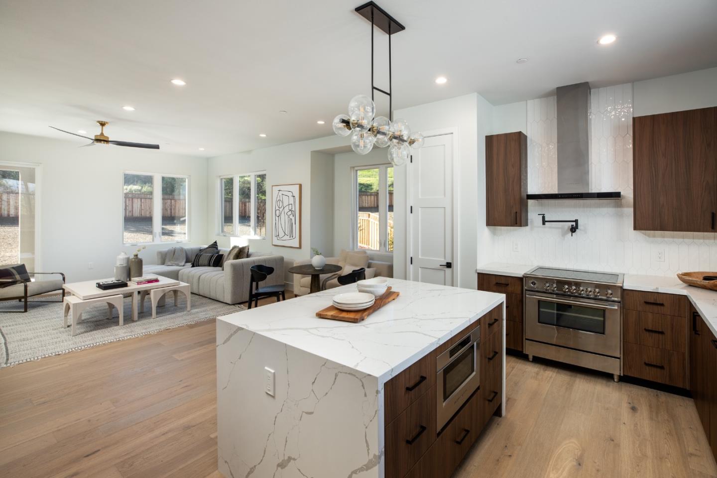 Detail Gallery Image 18 of 34 For 6218 Glendora Ct, San Jose,  CA 95123 - 4 Beds | 3/1 Baths