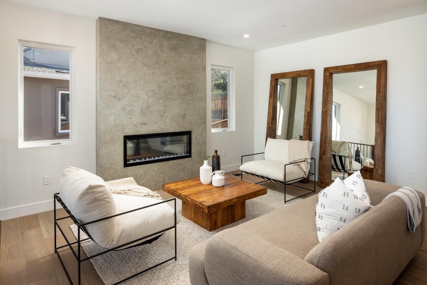 Detail Gallery Image 9 of 34 For 6218 Glendora Ct, San Jose,  CA 95123 - 4 Beds | 3/1 Baths