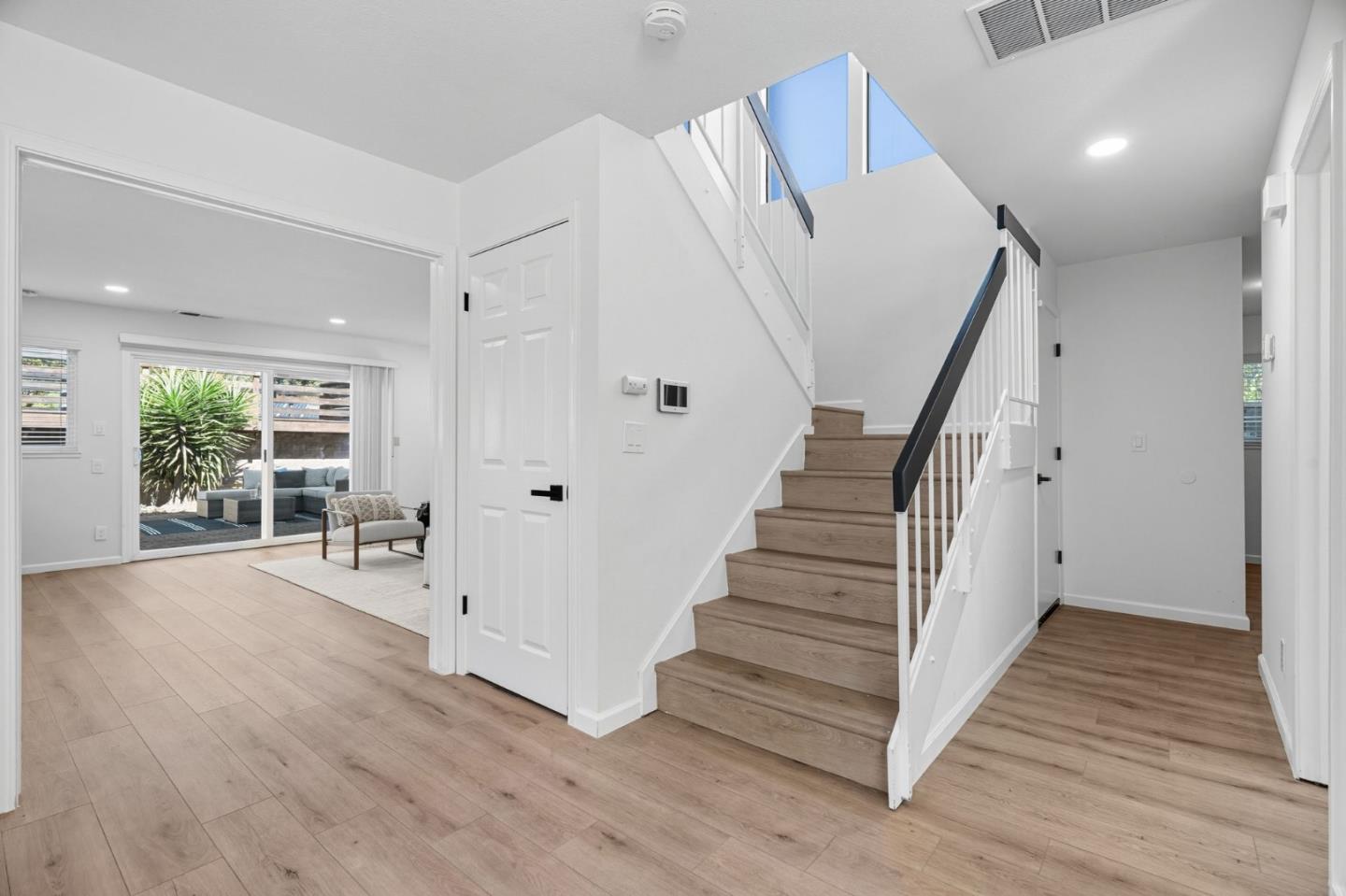 Detail Gallery Image 21 of 48 For 24392 Machado Ct, Hayward,  CA 94541 - 4 Beds | 2/1 Baths