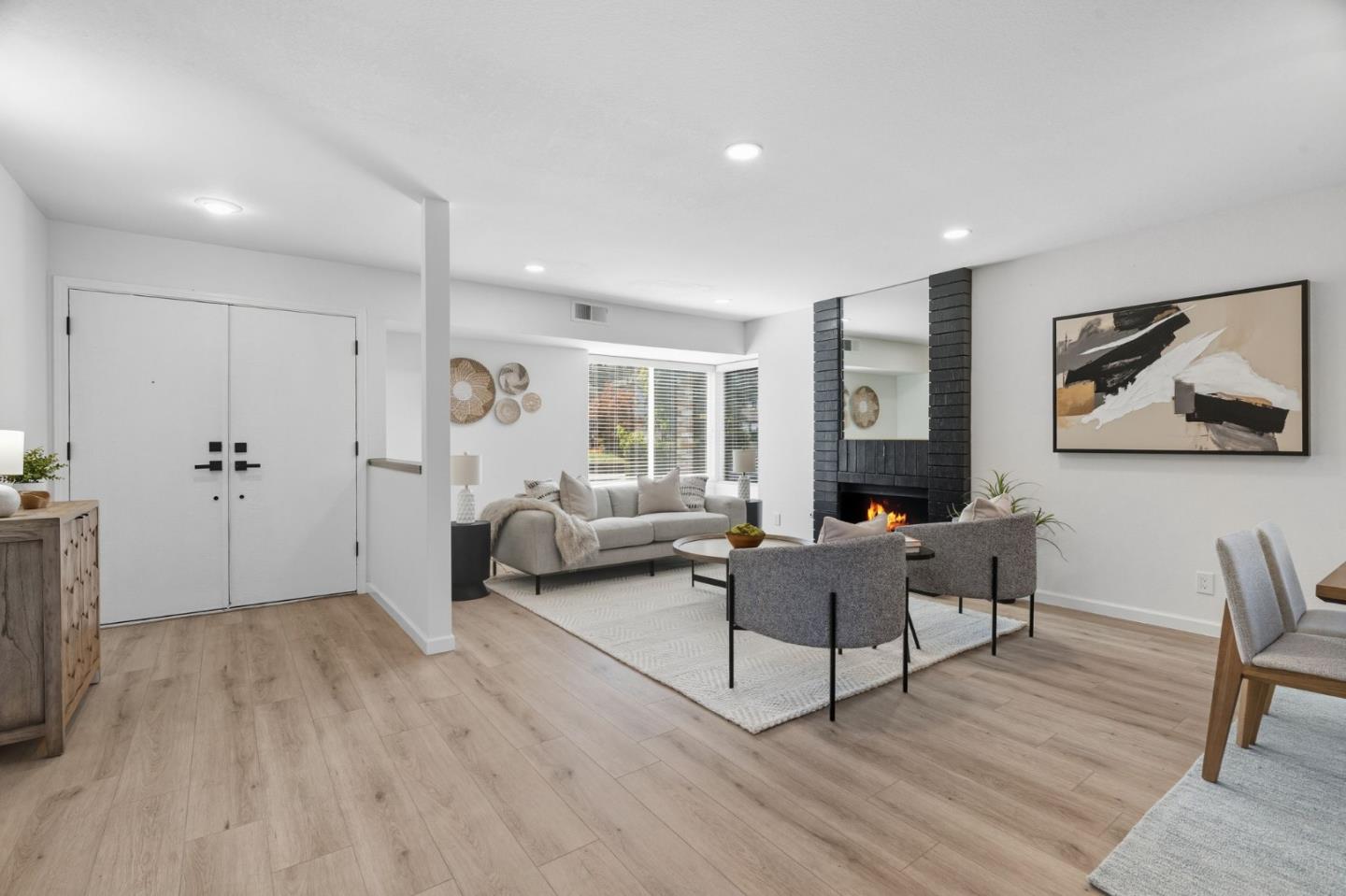 Detail Gallery Image 5 of 48 For 24392 Machado Ct, Hayward,  CA 94541 - 4 Beds | 2/1 Baths