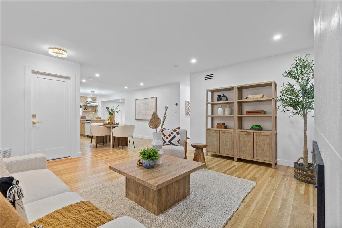 Detail Gallery Image 6 of 26 For 212 Belden Dr, San Jose,  CA 95123 - 3 Beds | 2 Baths