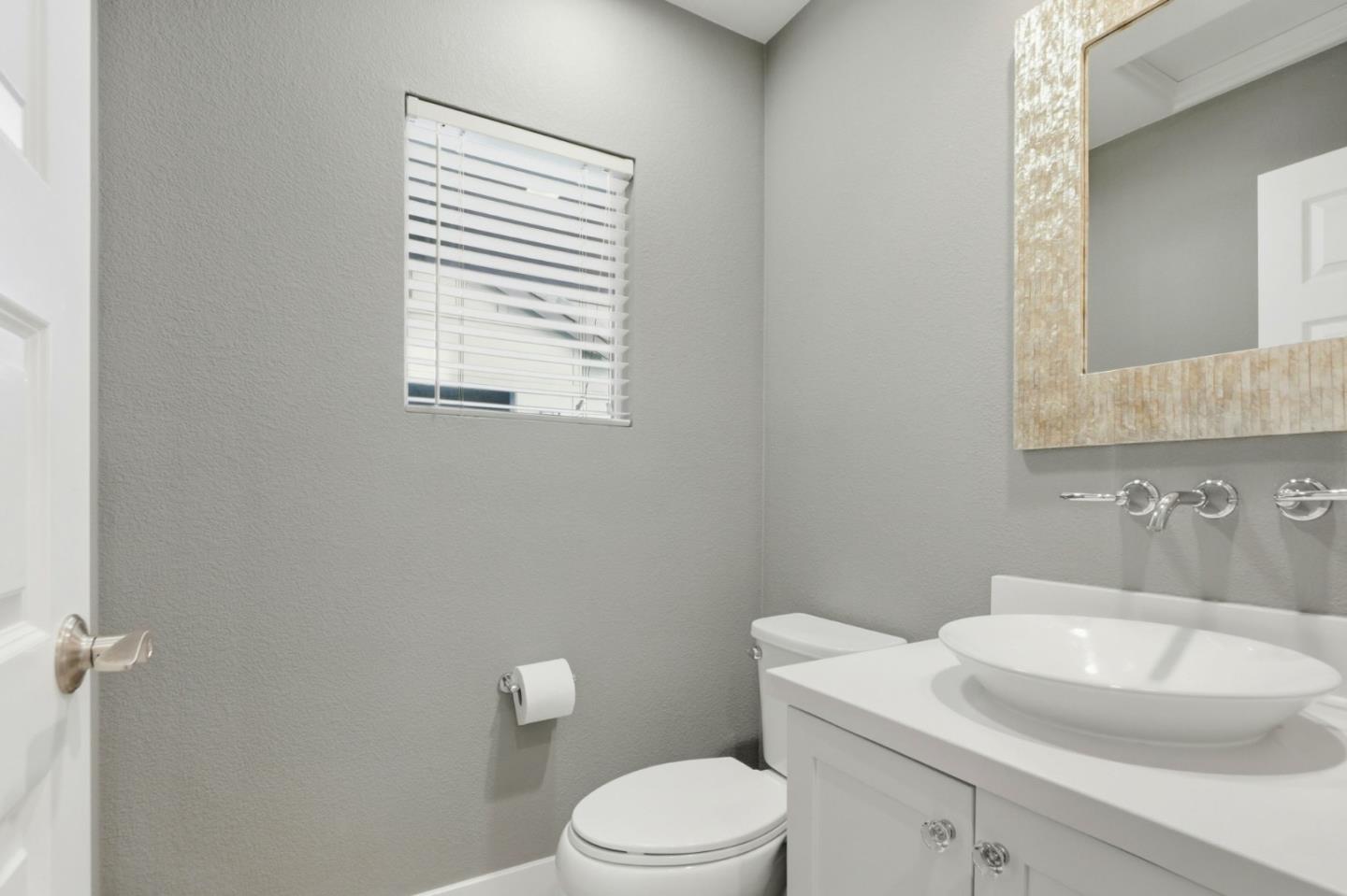 Detail Gallery Image 29 of 44 For 563 Odyssey Ln, Milpitas,  CA 95035 - 4 Beds | 3/1 Baths