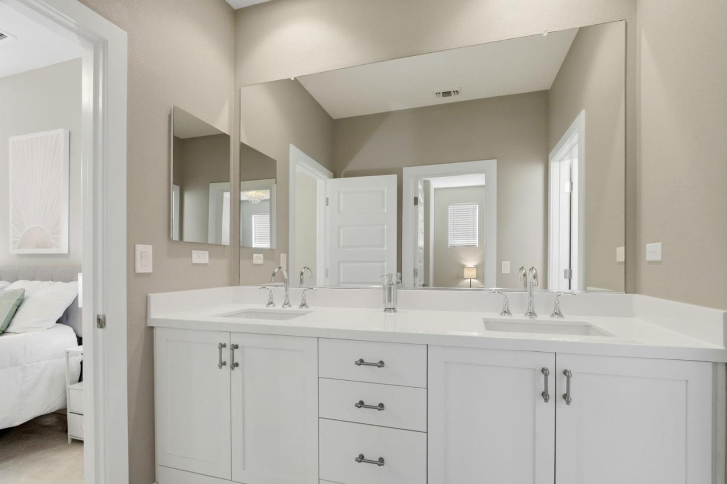 Detail Gallery Image 32 of 44 For 563 Odyssey Ln, Milpitas,  CA 95035 - 4 Beds | 3/1 Baths