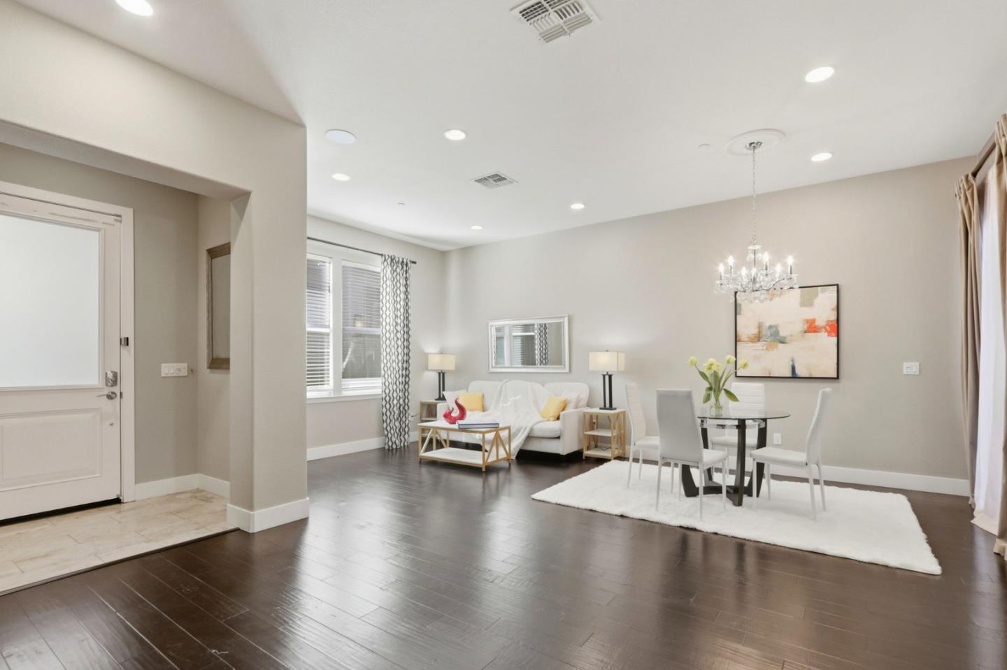 Detail Gallery Image 9 of 44 For 563 Odyssey Ln, Milpitas,  CA 95035 - 4 Beds | 3/1 Baths