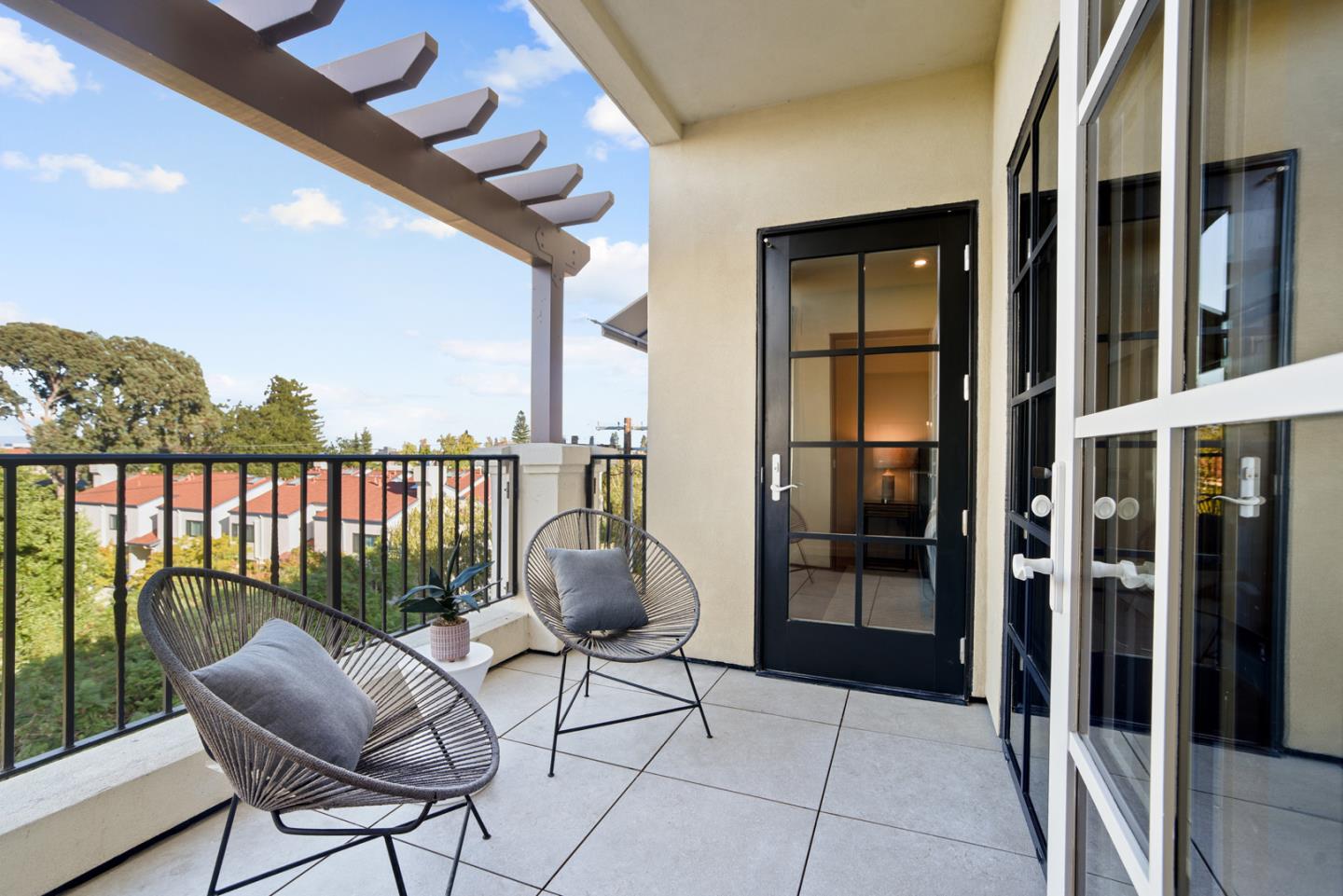 Detail Gallery Image 12 of 18 For 1501 Cherry St #410,  San Carlos,  CA 94070 - 2 Beds | 2 Baths