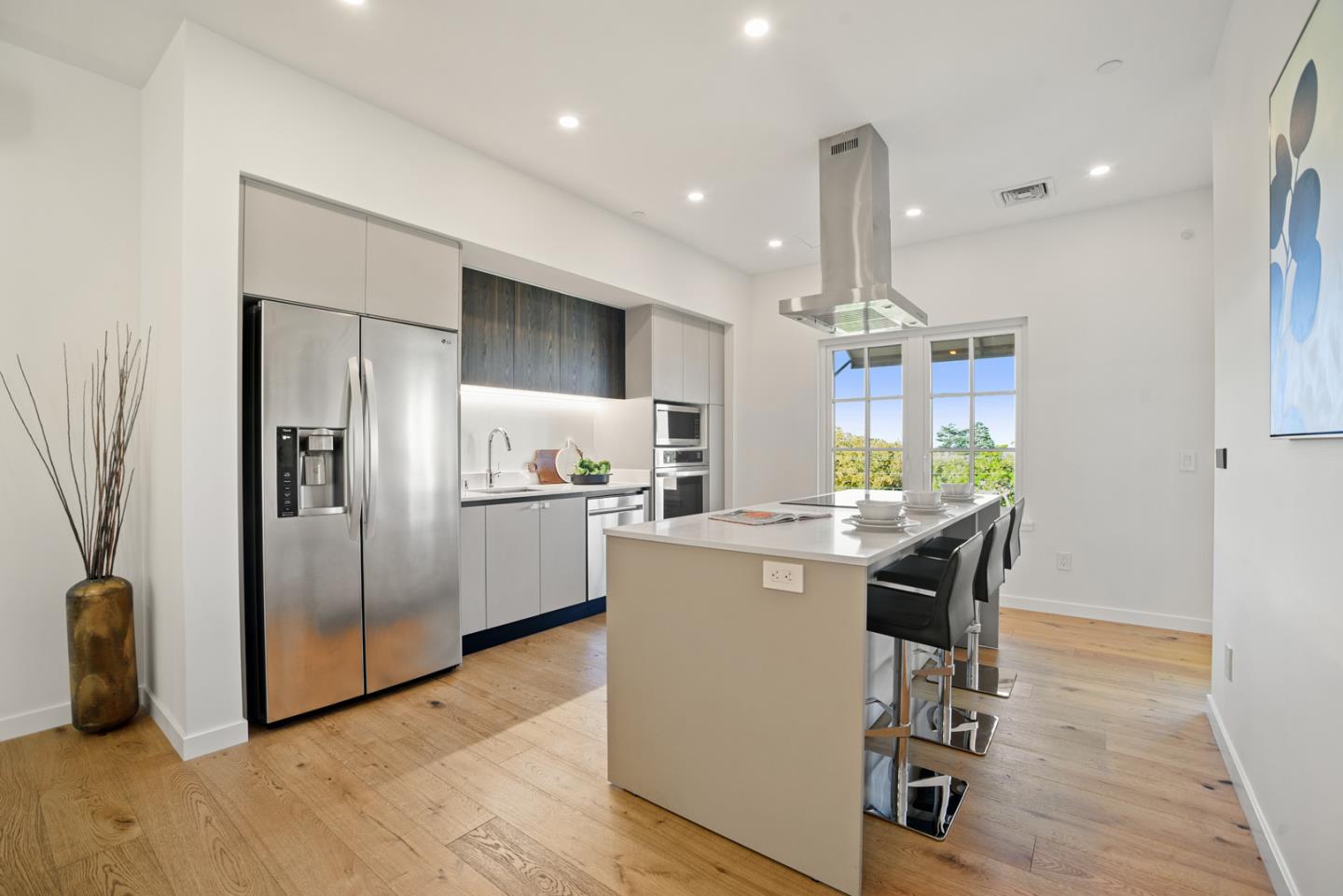 Detail Gallery Image 3 of 18 For 1501 Cherry St #410,  San Carlos,  CA 94070 - 2 Beds | 2 Baths