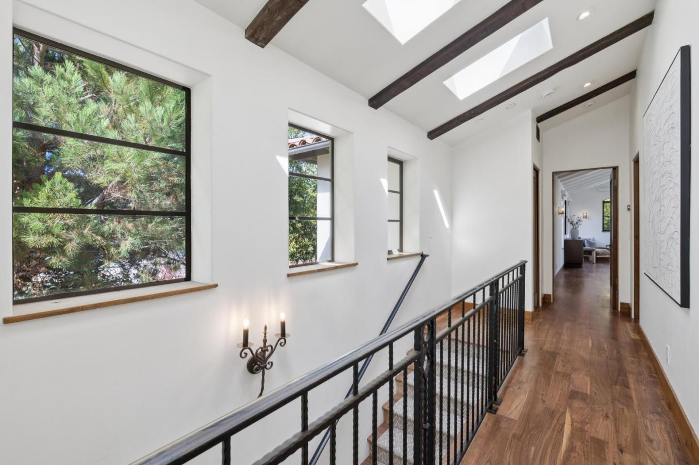 Detail Gallery Image 21 of 48 For 1827 Cowper St, Palo Alto,  CA 94301 - 6 Beds | 3/1 Baths