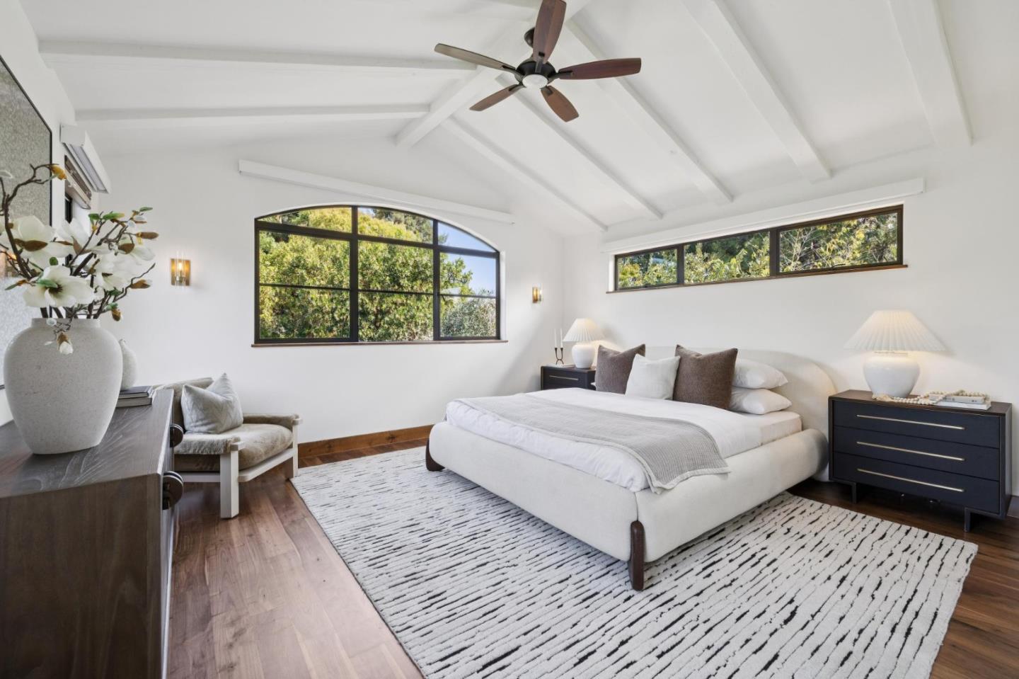 Detail Gallery Image 22 of 48 For 1827 Cowper St, Palo Alto,  CA 94301 - 6 Beds | 3/1 Baths