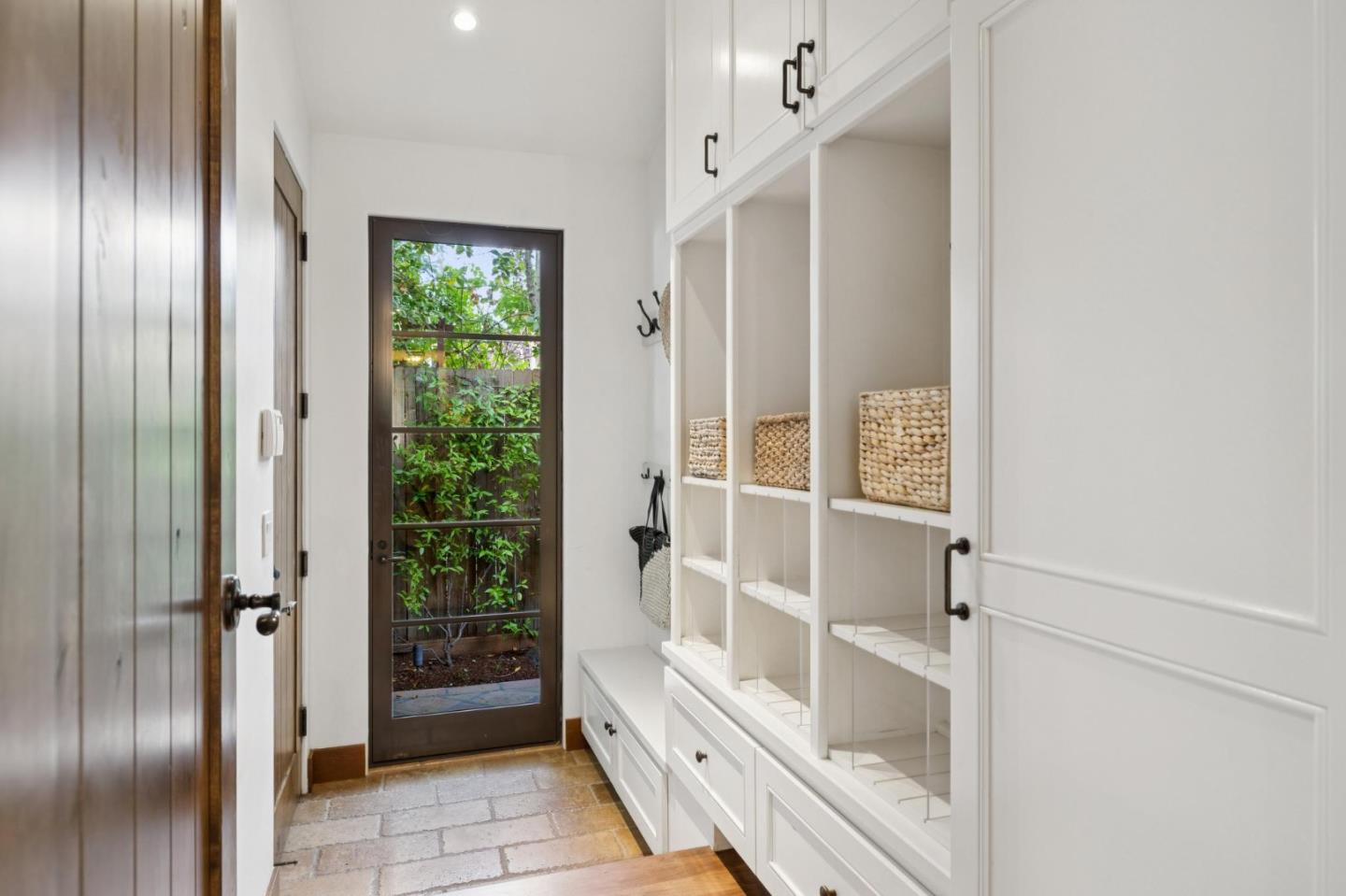 Detail Gallery Image 40 of 48 For 1827 Cowper St, Palo Alto,  CA 94301 - 6 Beds | 3/1 Baths