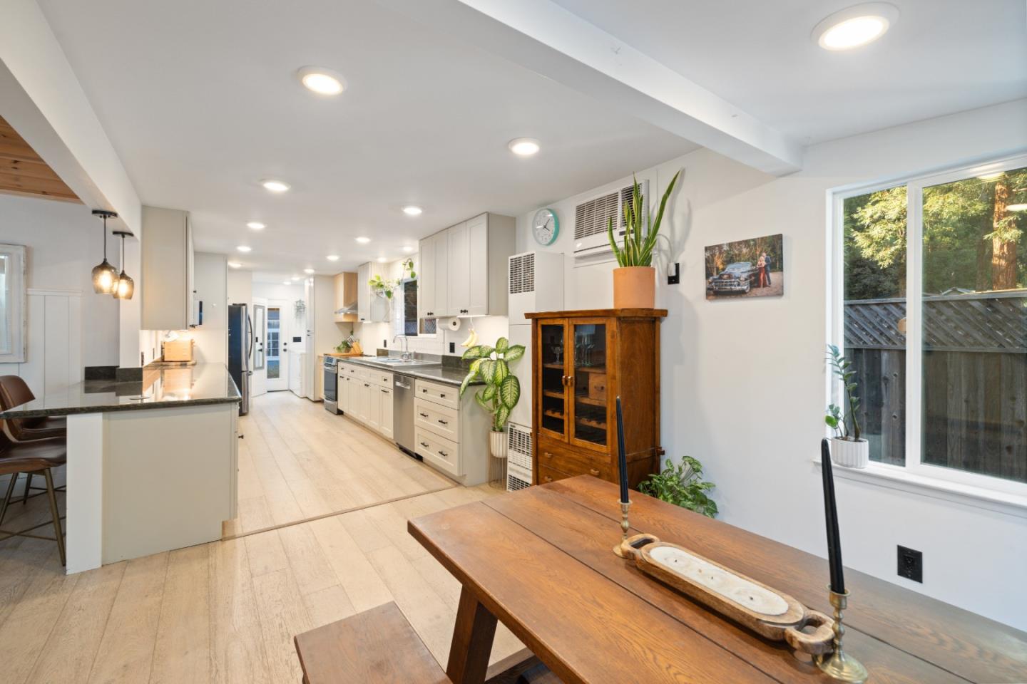 Detail Gallery Image 13 of 67 For 14775 W Park Ave, Boulder Creek,  CA 95006 - 3 Beds | 1/1 Baths