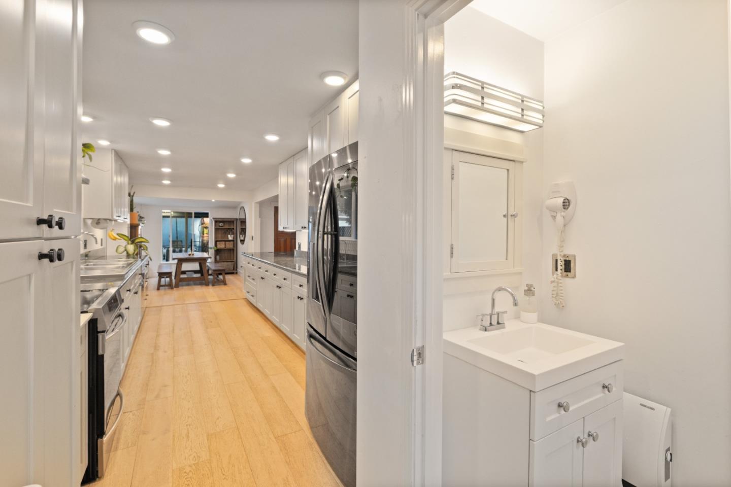 Detail Gallery Image 16 of 67 For 14775 W Park Ave, Boulder Creek,  CA 95006 - 3 Beds | 1/1 Baths