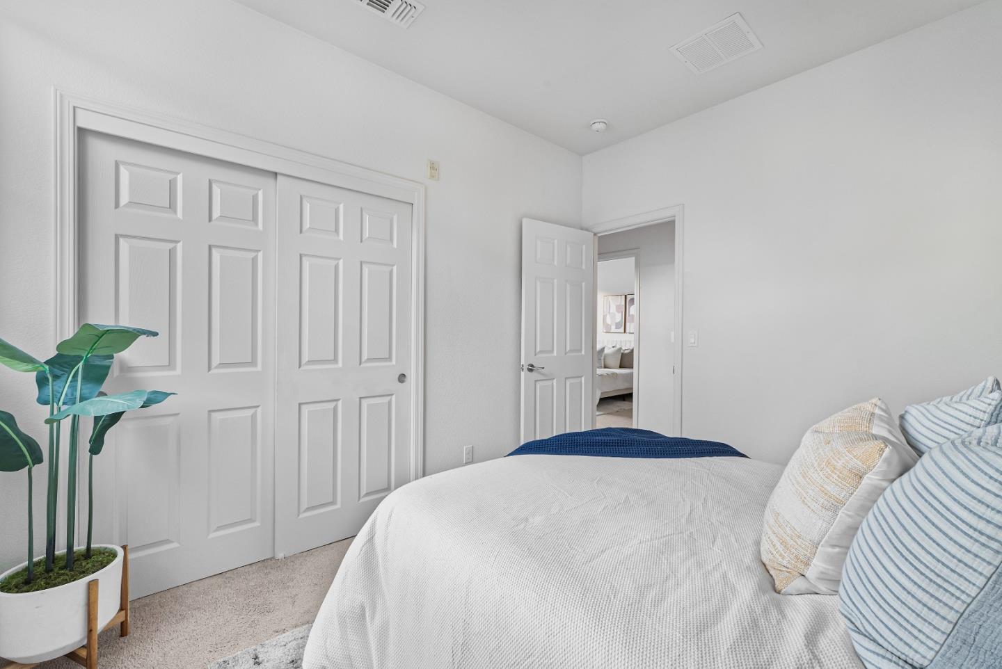 Detail Gallery Image 15 of 36 For 1088 Mallow Ter, San Jose,  CA 95133 - 3 Beds | 2/1 Baths