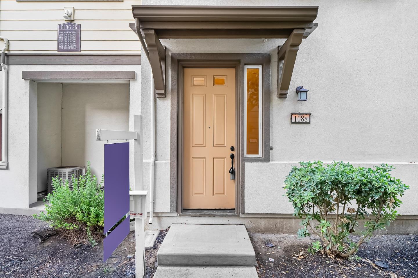 Detail Gallery Image 2 of 36 For 1088 Mallow Ter, San Jose,  CA 95133 - 3 Beds | 2/1 Baths