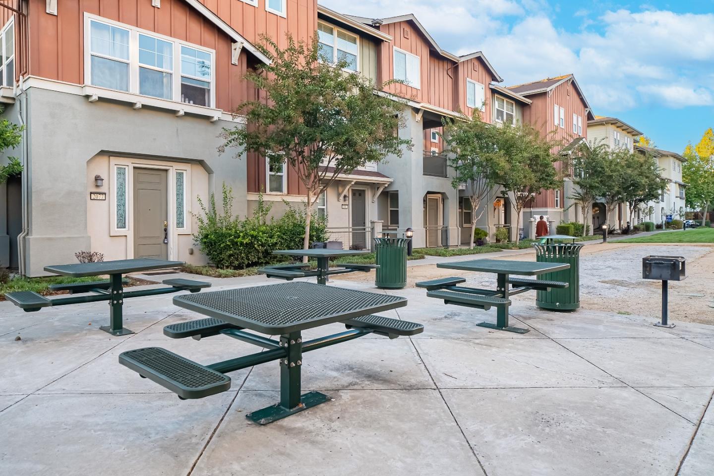 Detail Gallery Image 30 of 36 For 1088 Mallow Ter, San Jose,  CA 95133 - 3 Beds | 2/1 Baths