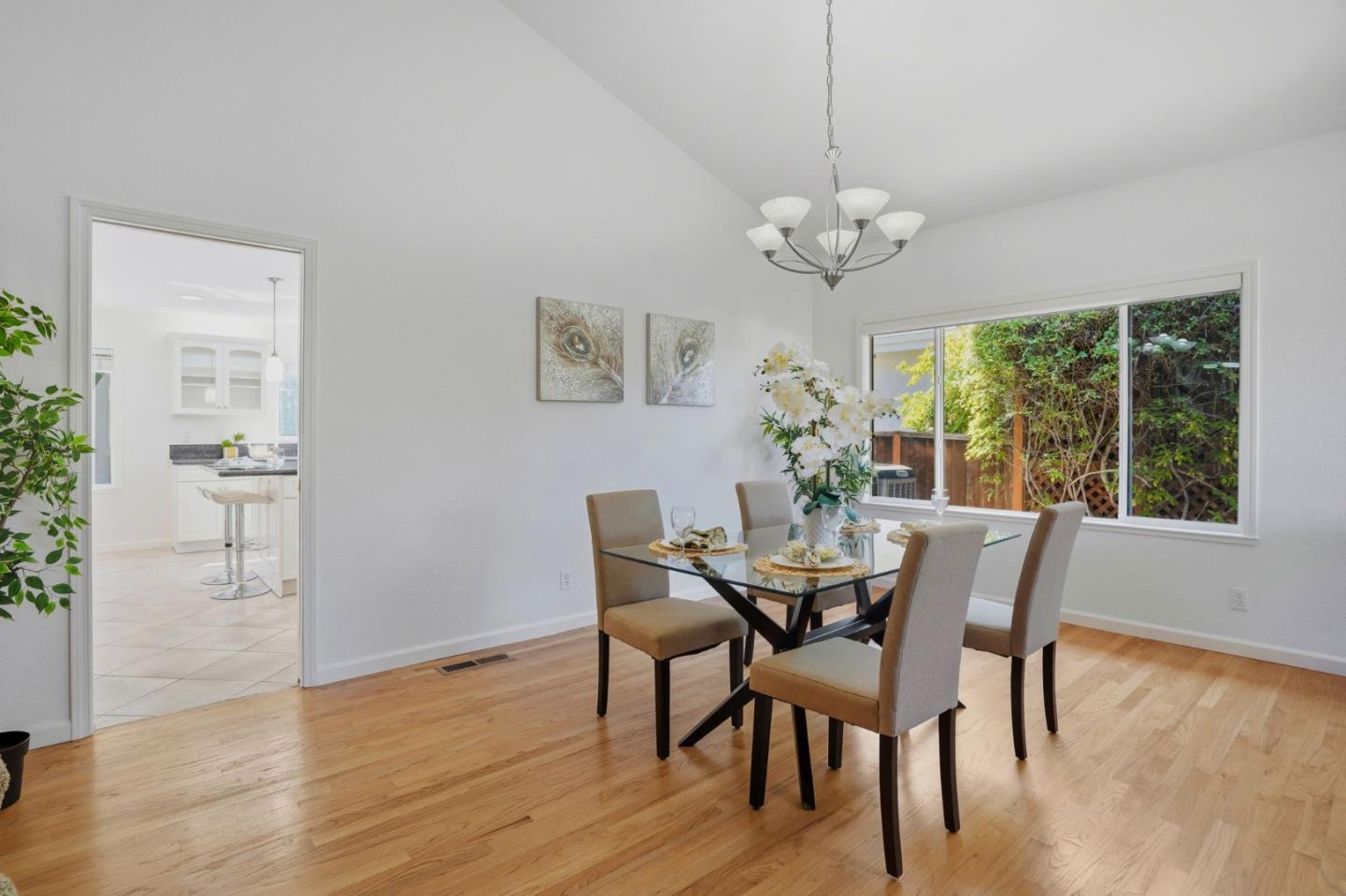 Detail Gallery Image 4 of 68 For 499 Altura Pl, Fremont,  CA 94536 - 4 Beds | 3 Baths