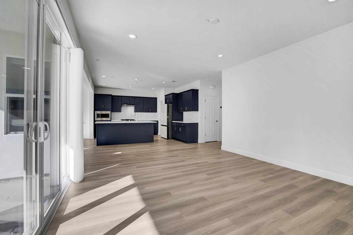 Detail Gallery Image 21 of 43 For 4203 Randa Way, Tracy,  CA 95377 - 5 Beds | 3 Baths