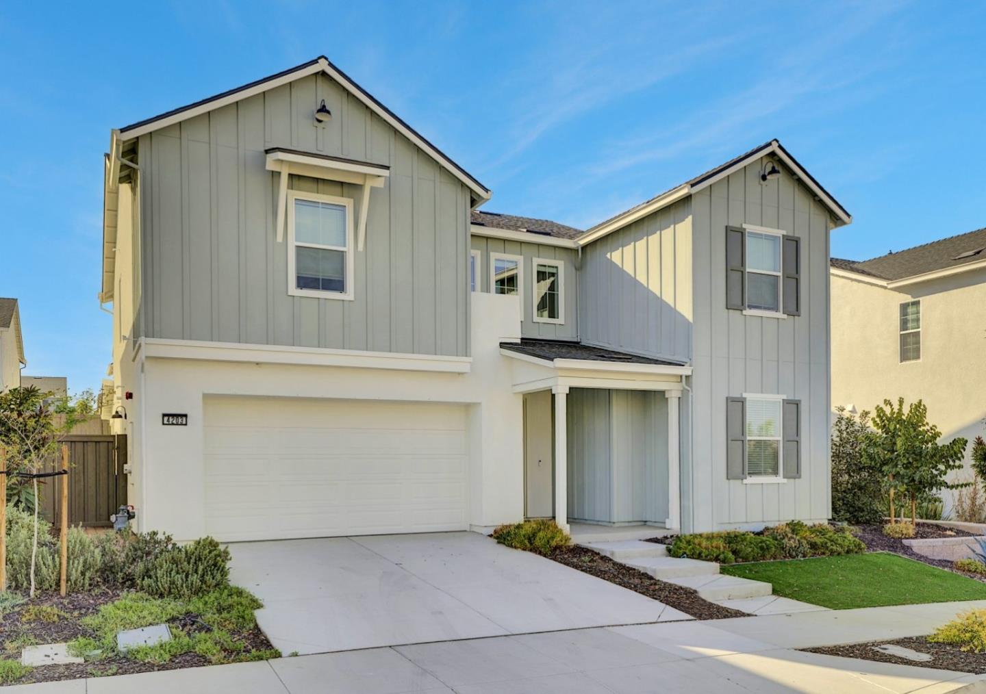 Detail Gallery Image 3 of 43 For 4203 Randa Way, Tracy,  CA 95377 - 5 Beds | 3 Baths