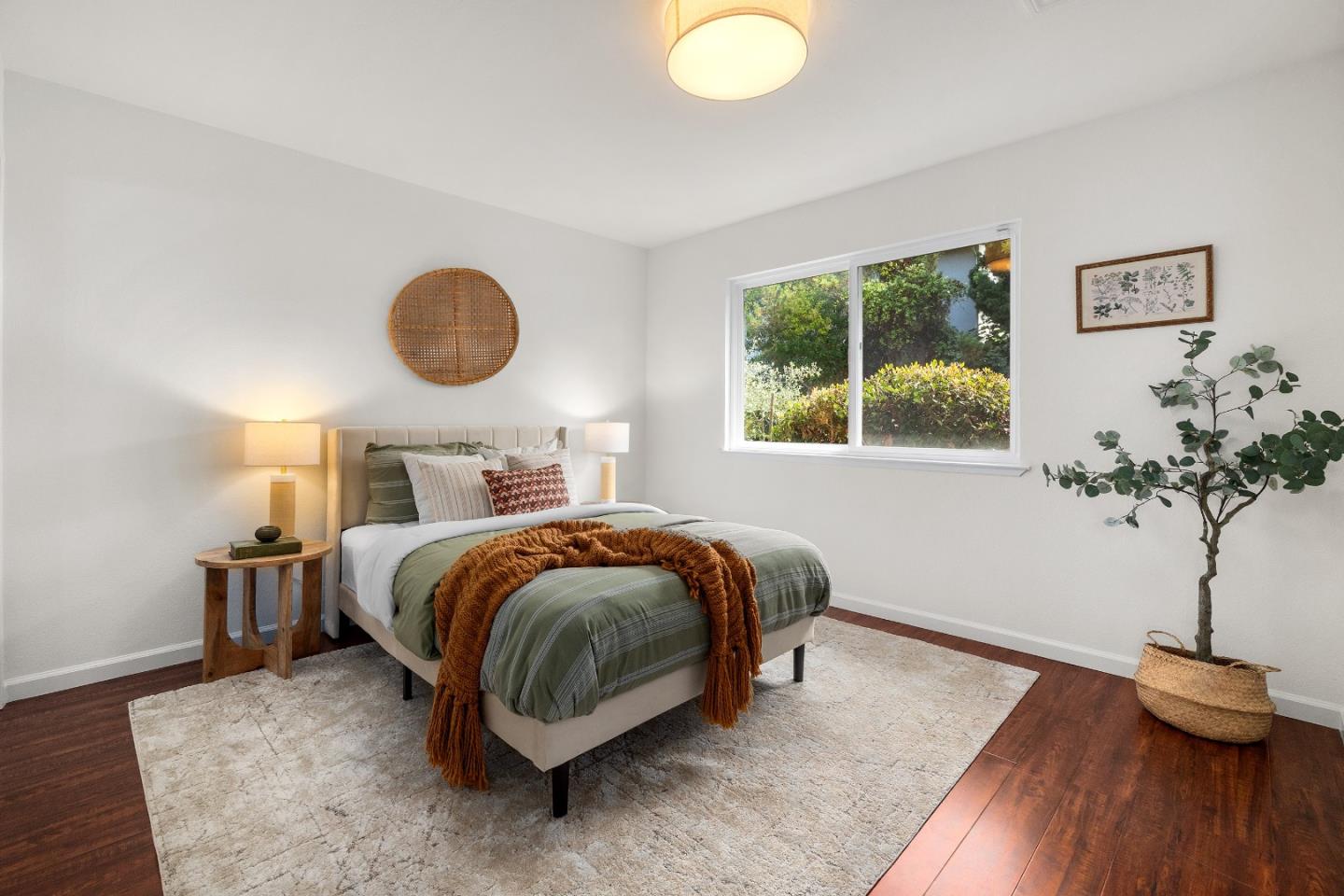 Detail Gallery Image 15 of 33 For 161 Harbor Oaks Cir, Santa Cruz,  CA 95062 - 3 Beds | 1/1 Baths