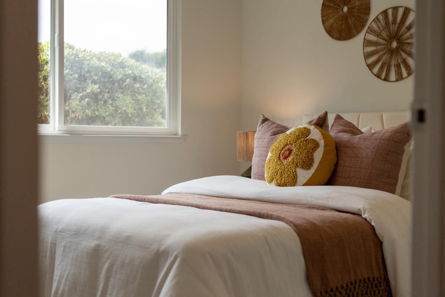 Detail Gallery Image 19 of 33 For 161 Harbor Oaks Cir, Santa Cruz,  CA 95062 - 3 Beds | 1/1 Baths