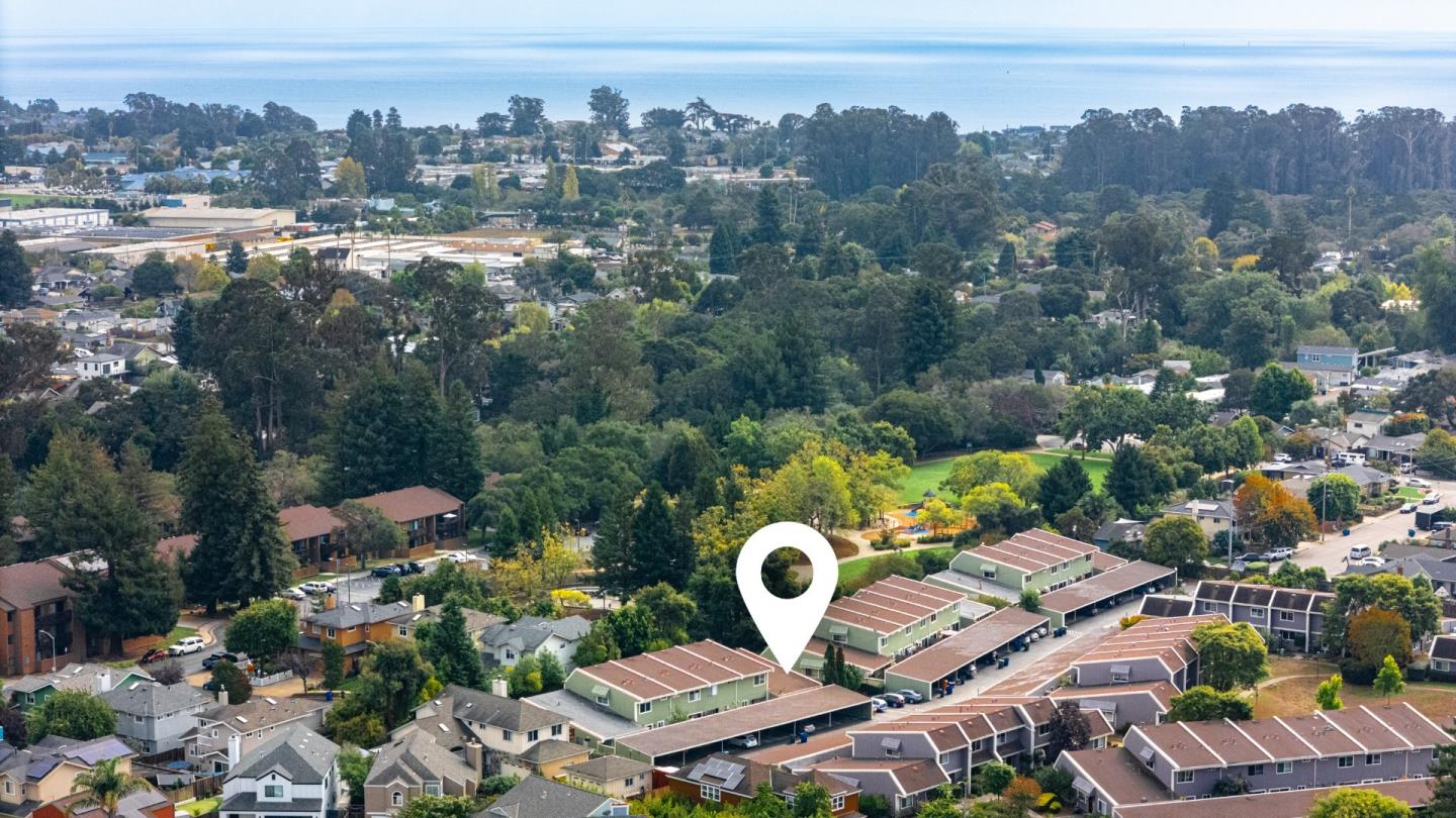 Detail Gallery Image 27 of 33 For 161 Harbor Oaks Cir, Santa Cruz,  CA 95062 - 3 Beds | 1/1 Baths