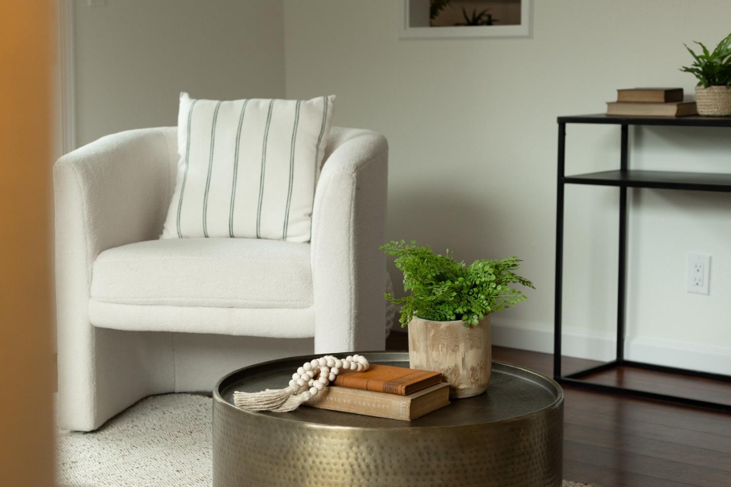 Detail Gallery Image 6 of 33 For 161 Harbor Oaks Cir, Santa Cruz,  CA 95062 - 3 Beds | 1/1 Baths