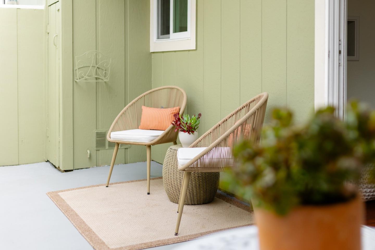 Detail Gallery Image 9 of 33 For 161 Harbor Oaks Cir, Santa Cruz,  CA 95062 - 3 Beds | 1/1 Baths