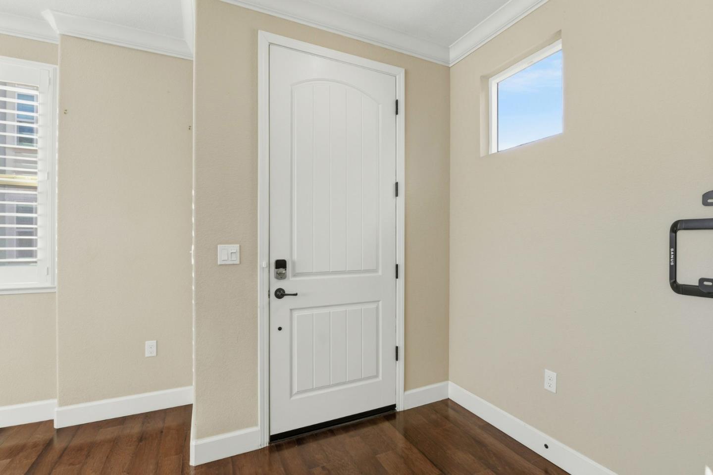 Detail Gallery Image 10 of 74 For 819 Maddox Loop, San Jose,  CA 95123 - 4 Beds | 2/1 Baths