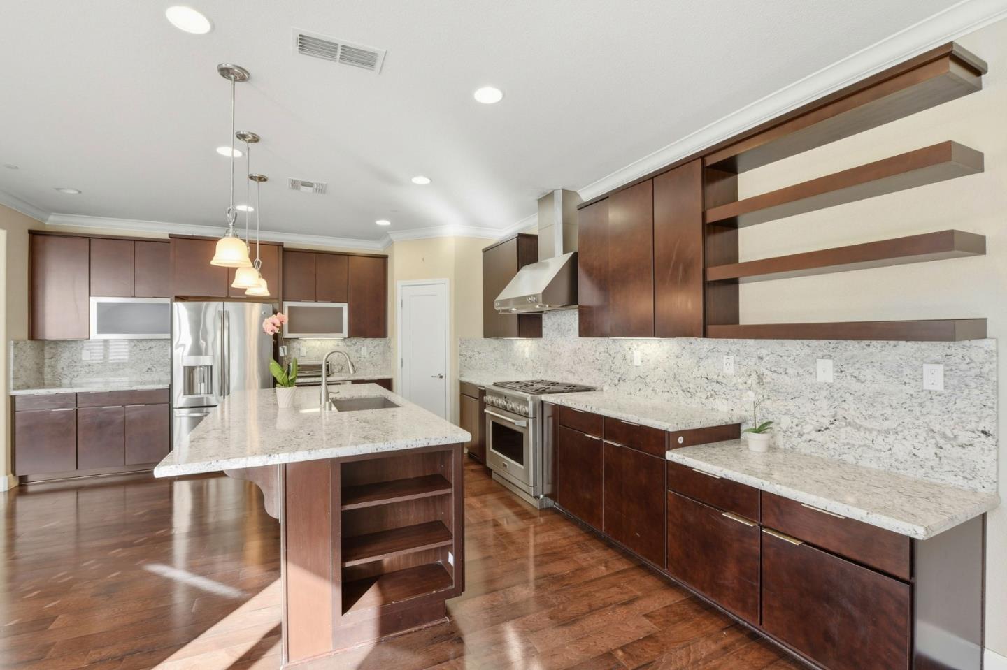 Detail Gallery Image 18 of 74 For 819 Maddox Loop, San Jose,  CA 95123 - 4 Beds | 2/1 Baths