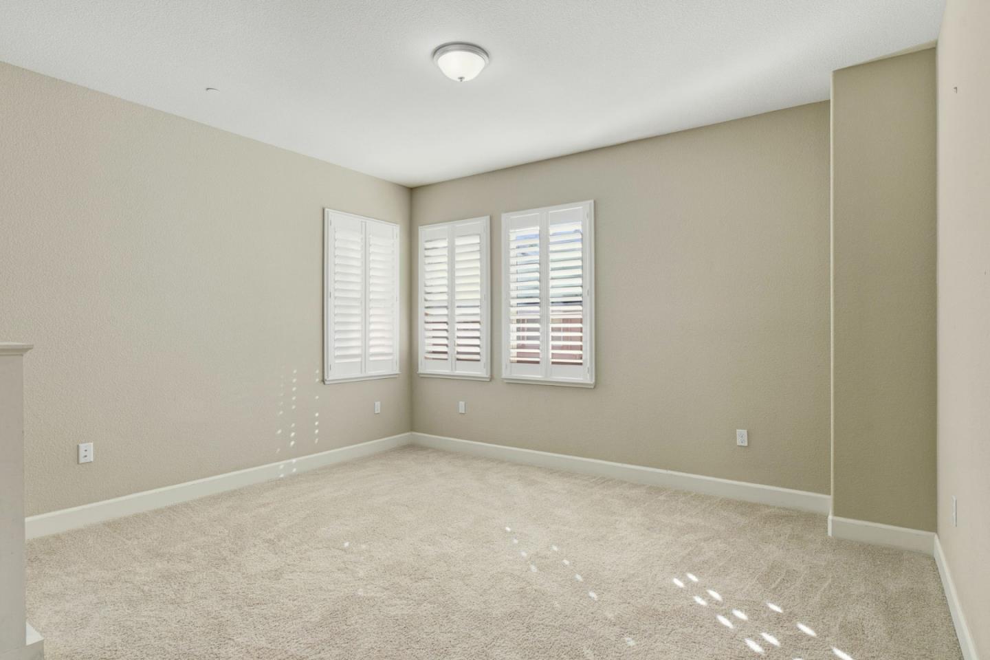 Detail Gallery Image 28 of 74 For 819 Maddox Loop, San Jose,  CA 95123 - 4 Beds | 2/1 Baths