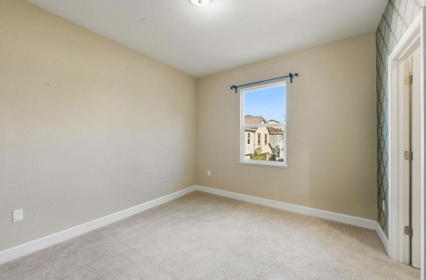 Detail Gallery Image 37 of 74 For 819 Maddox Loop, San Jose,  CA 95123 - 4 Beds | 2/1 Baths