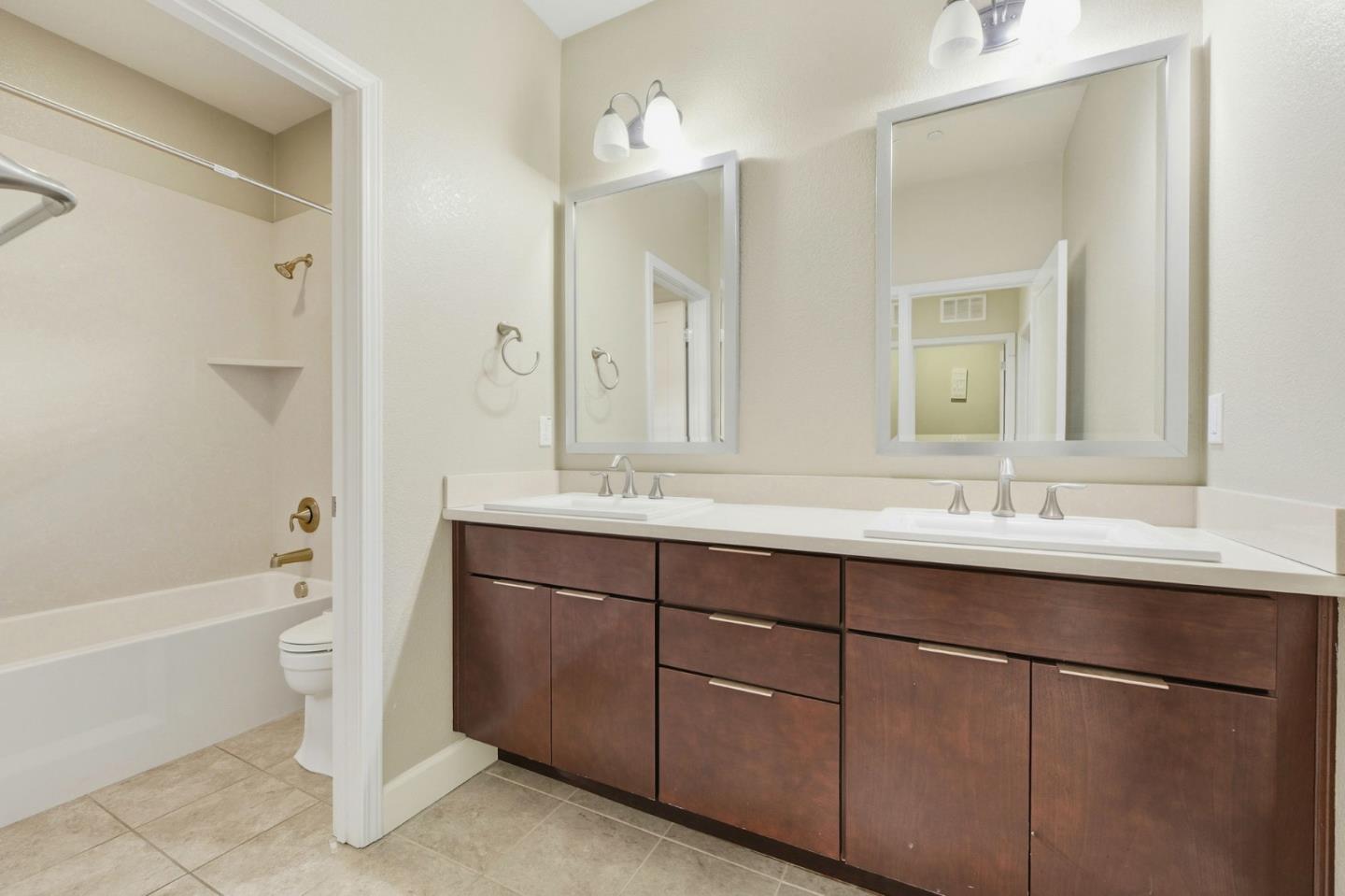 Detail Gallery Image 42 of 74 For 819 Maddox Loop, San Jose,  CA 95123 - 4 Beds | 2/1 Baths