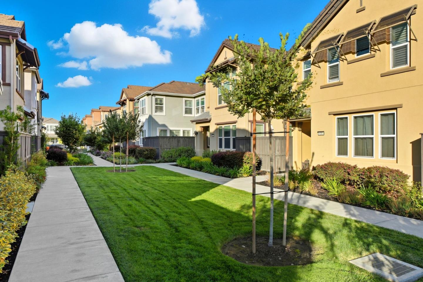 Detail Gallery Image 7 of 74 For 819 Maddox Loop, San Jose,  CA 95123 - 4 Beds | 2/1 Baths