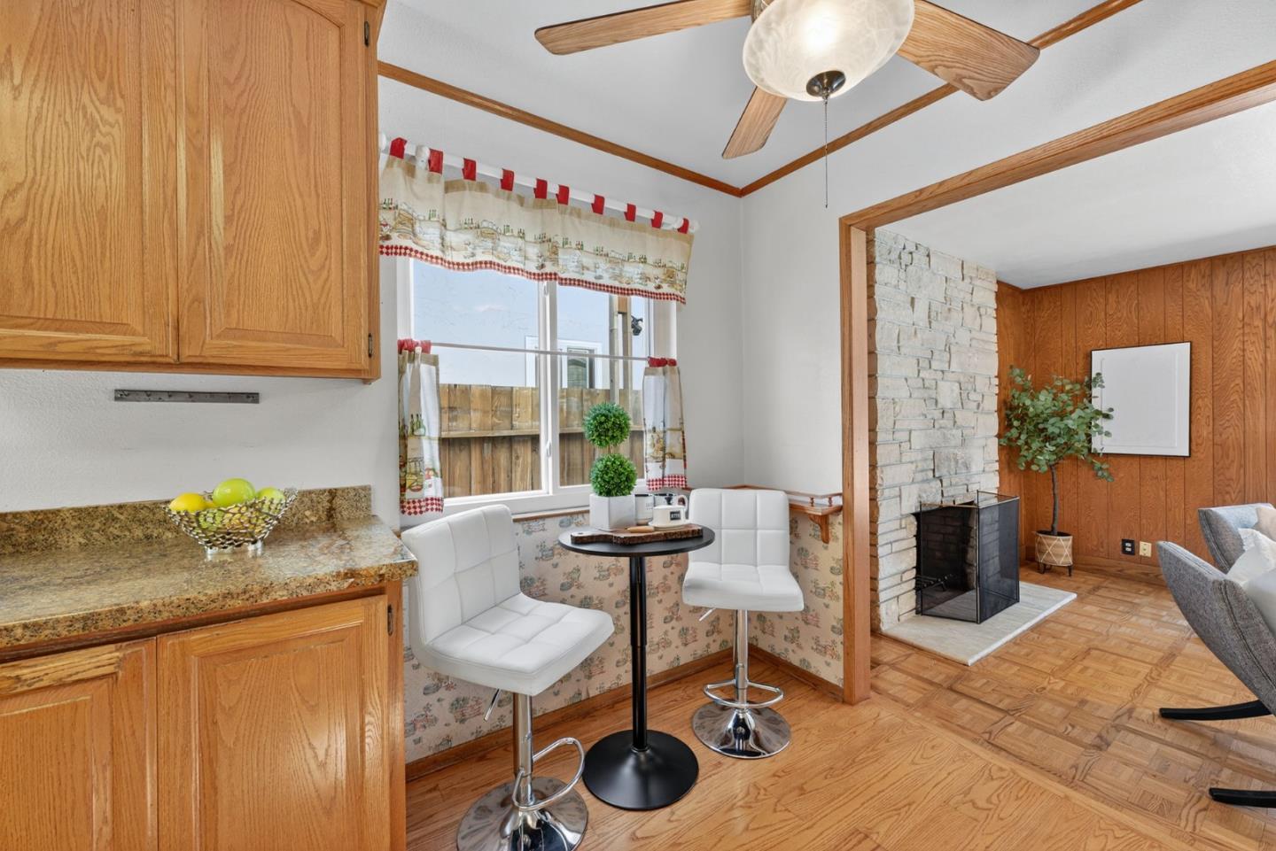 Detail Gallery Image 14 of 46 For 3277 Ensalmo Ave, San Jose,  CA 95118 - 3 Beds | 2/1 Baths