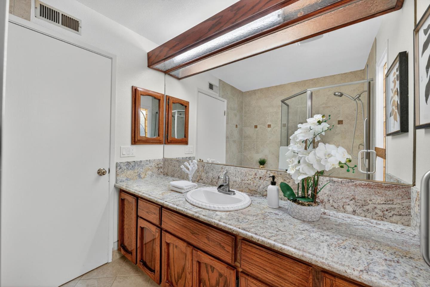 Detail Gallery Image 23 of 46 For 3277 Ensalmo Ave, San Jose,  CA 95118 - 3 Beds | 2/1 Baths