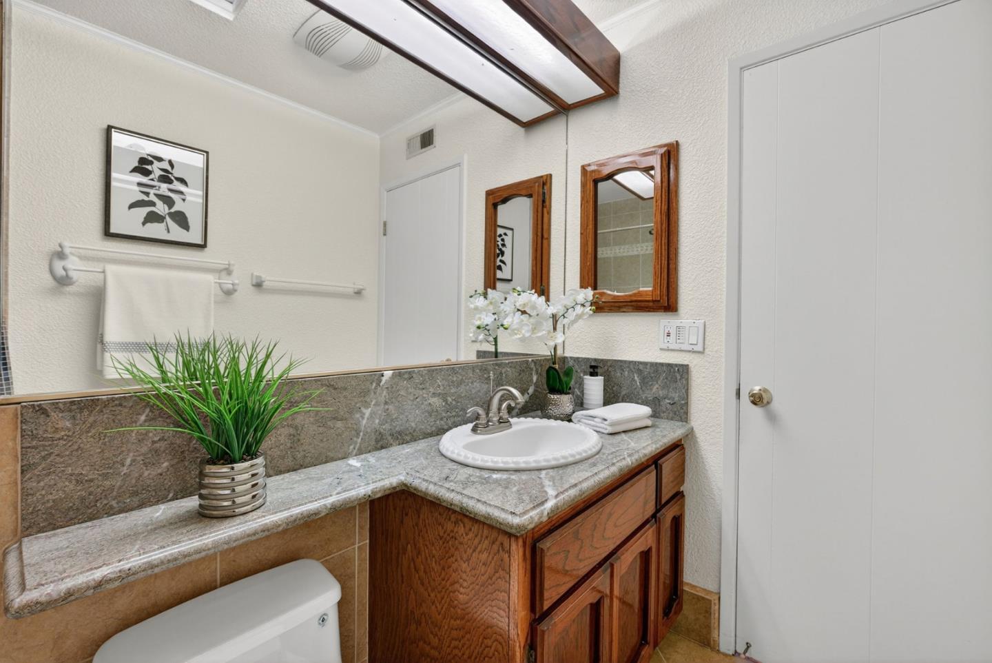 Detail Gallery Image 29 of 46 For 3277 Ensalmo Ave, San Jose,  CA 95118 - 3 Beds | 2/1 Baths