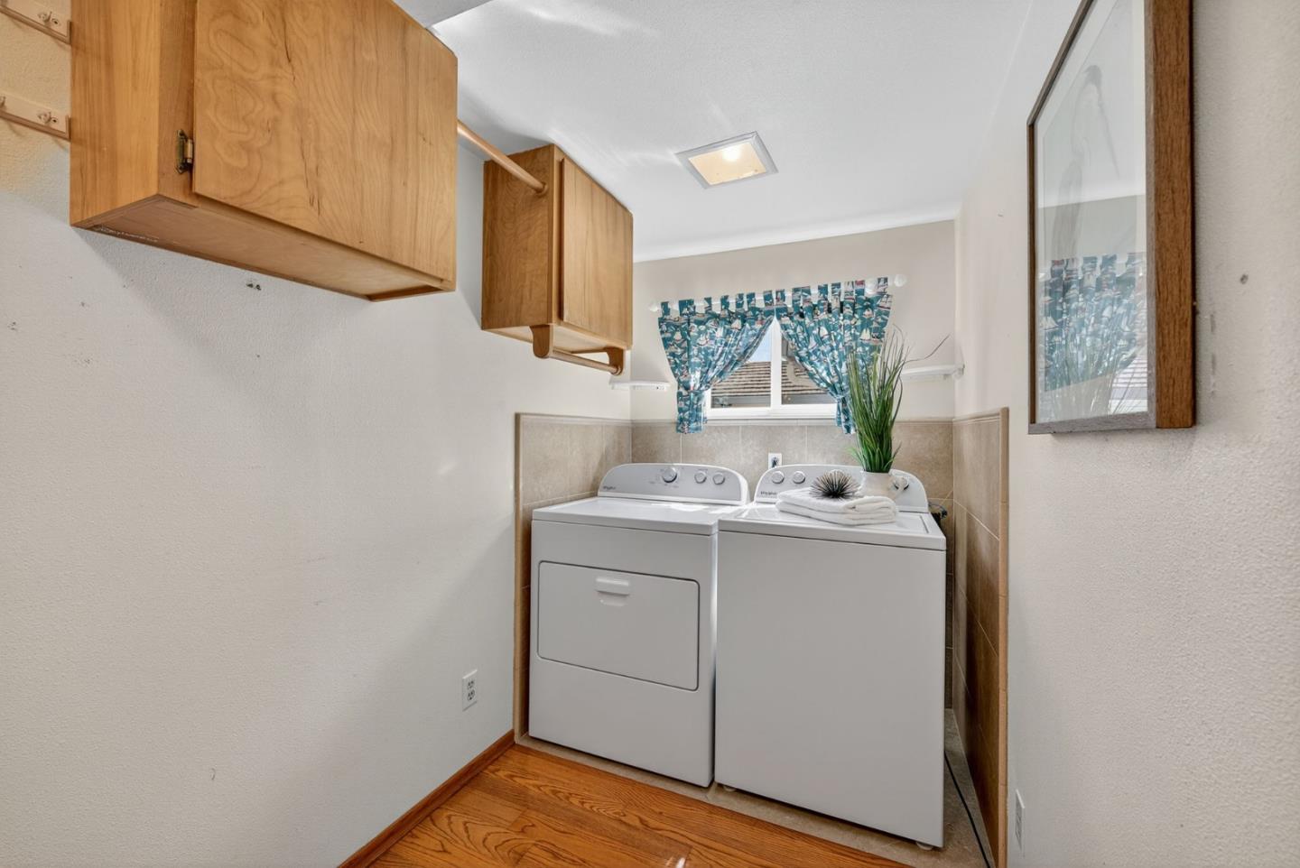 Detail Gallery Image 33 of 46 For 3277 Ensalmo Ave, San Jose,  CA 95118 - 3 Beds | 2/1 Baths