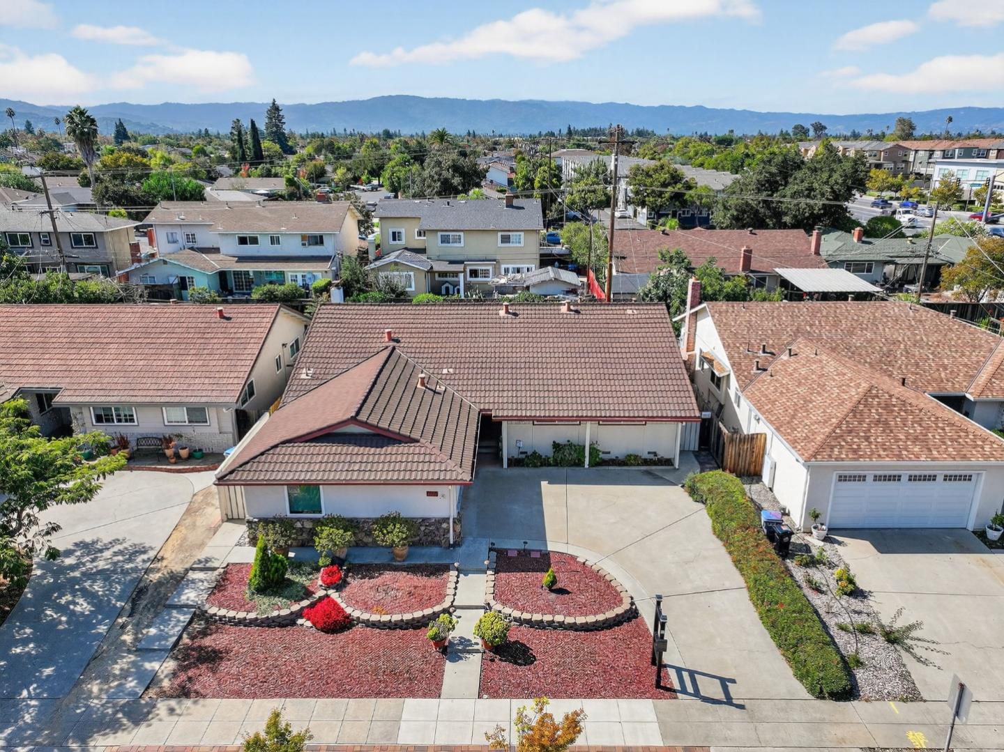 Detail Gallery Image 40 of 46 For 3277 Ensalmo Ave, San Jose,  CA 95118 - 3 Beds | 2/1 Baths