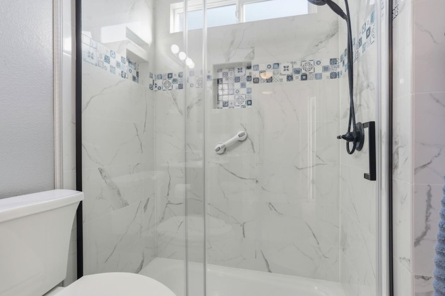 Detail Gallery Image 24 of 35 For 125 Lapis Dr, Watsonville,  CA 95076 - 3 Beds | 2 Baths