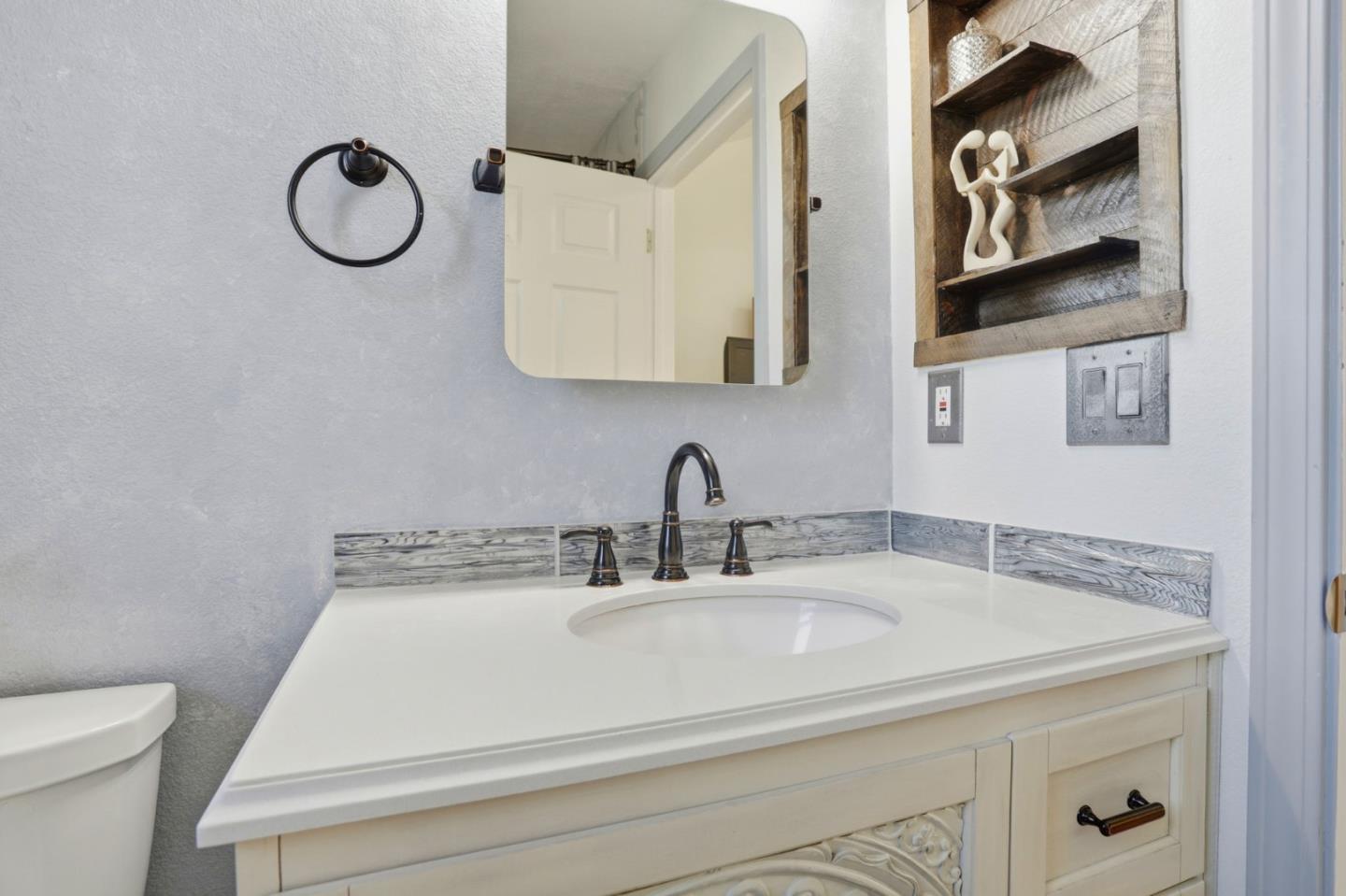 Detail Gallery Image 27 of 35 For 125 Lapis Dr, Watsonville,  CA 95076 - 3 Beds | 2 Baths