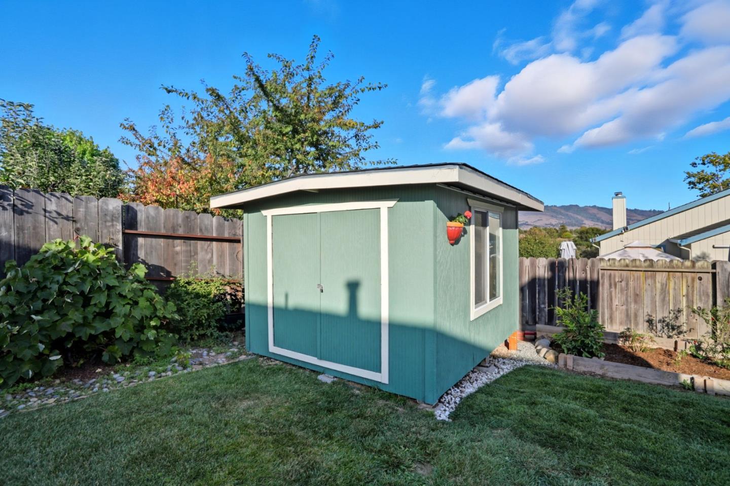 Detail Gallery Image 32 of 35 For 125 Lapis Dr, Watsonville,  CA 95076 - 3 Beds | 2 Baths