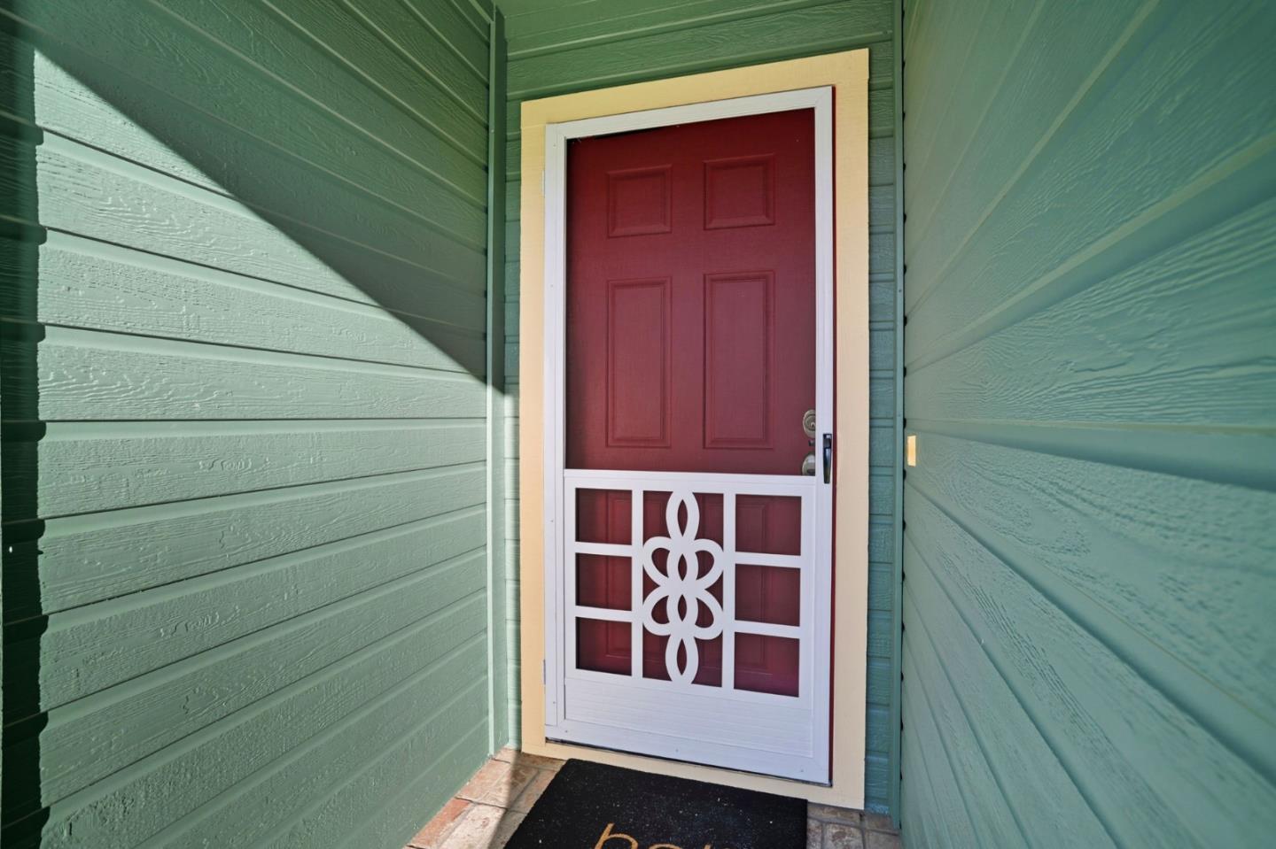 Detail Gallery Image 4 of 35 For 125 Lapis Dr, Watsonville,  CA 95076 - 3 Beds | 2 Baths