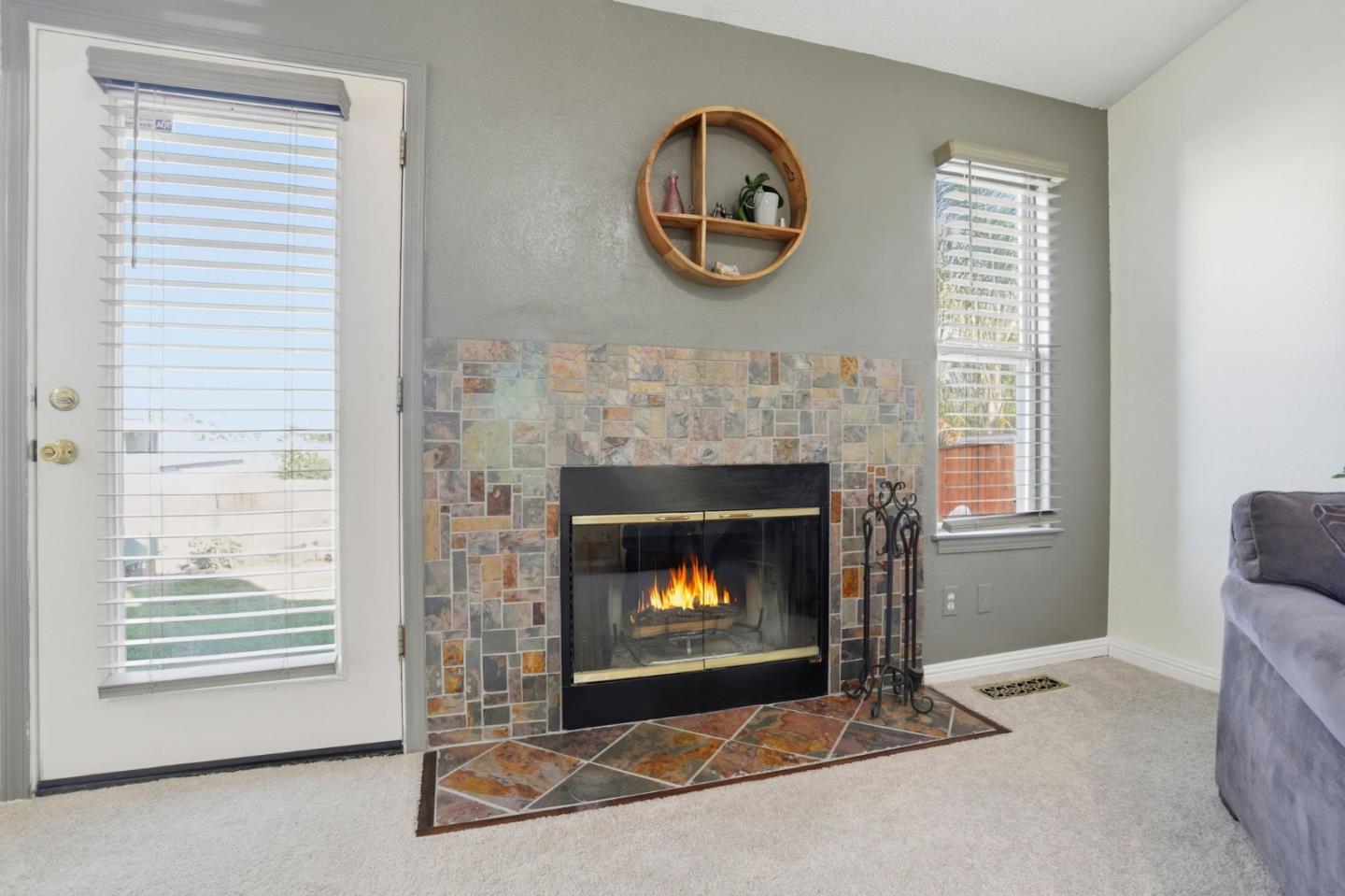 Detail Gallery Image 8 of 35 For 125 Lapis Dr, Watsonville,  CA 95076 - 3 Beds | 2 Baths