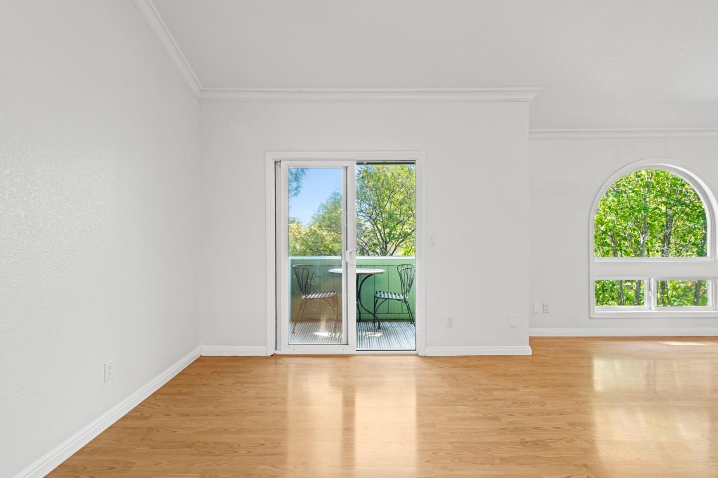 Detail Gallery Image 12 of 36 For 3717 Clayton Rd, Concord,  CA 94521 - 2 Beds | 2/1 Baths