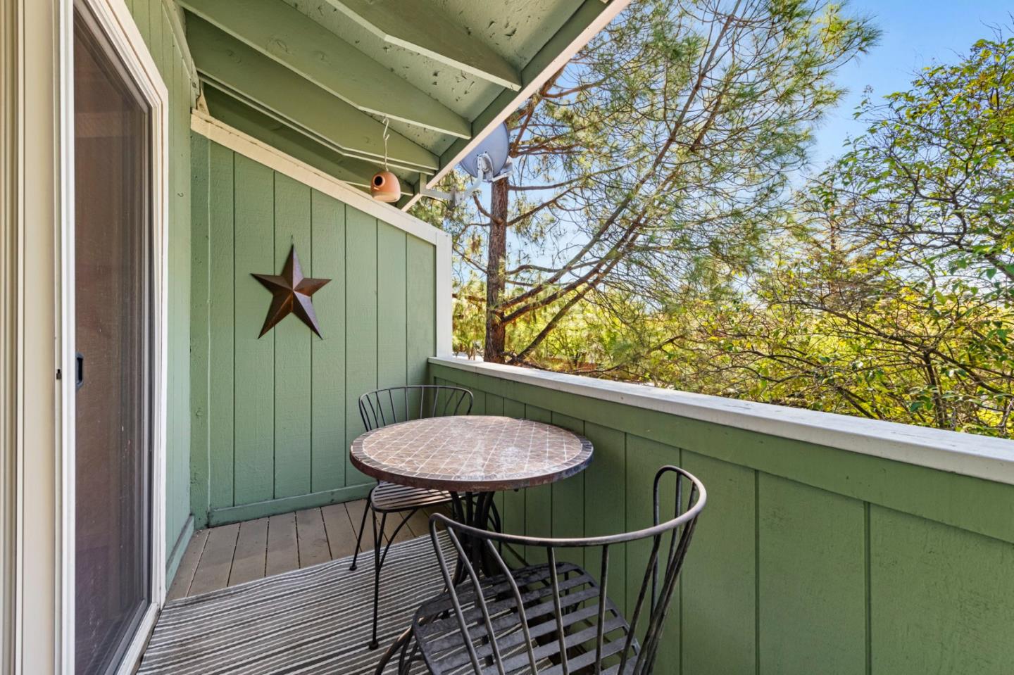 Detail Gallery Image 13 of 36 For 3717 Clayton Rd, Concord,  CA 94521 - 2 Beds | 2/1 Baths