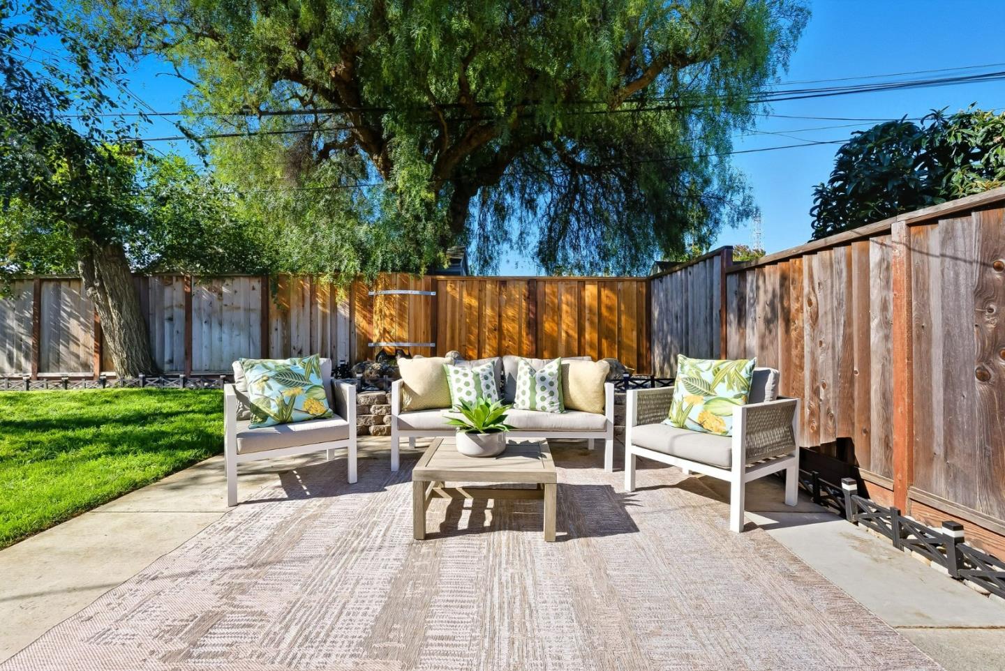 Detail Gallery Image 25 of 28 For 2917 Quinto Way, San Jose,  CA 95124 - 4 Beds | 2 Baths