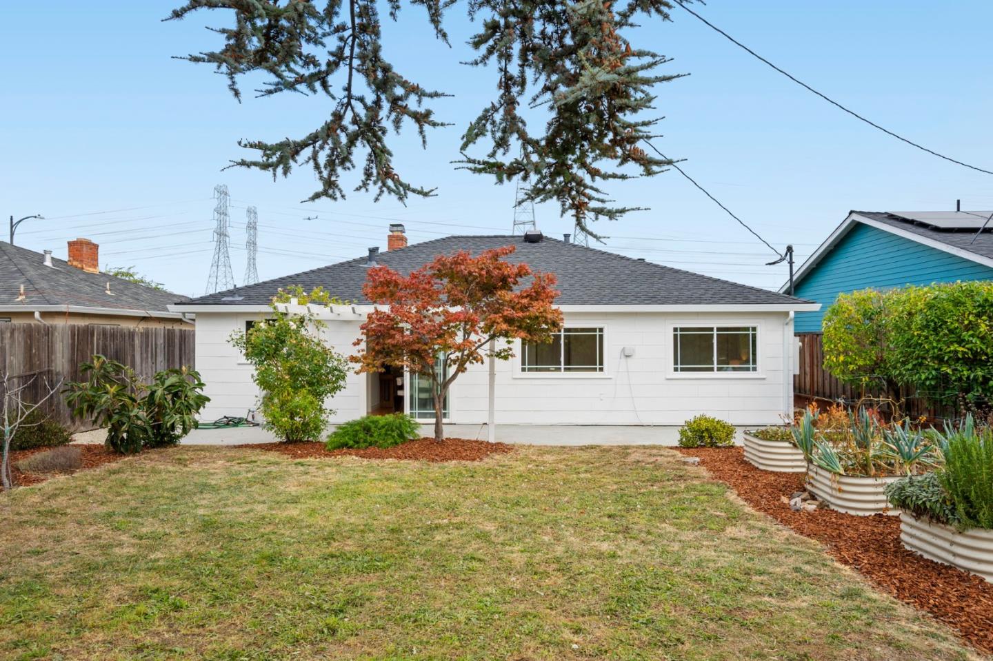 Detail Gallery Image 25 of 25 For 1976 Shoreview Ave, San Mateo,  CA 94401 - 3 Beds | 1 Baths