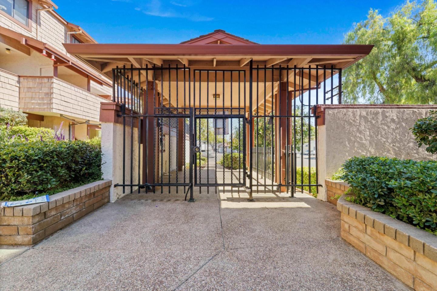 Detail Gallery Image 39 of 42 For 2785 S Bascom Ave #26,  Campbell,  CA 95008 - 2 Beds | 2/1 Baths