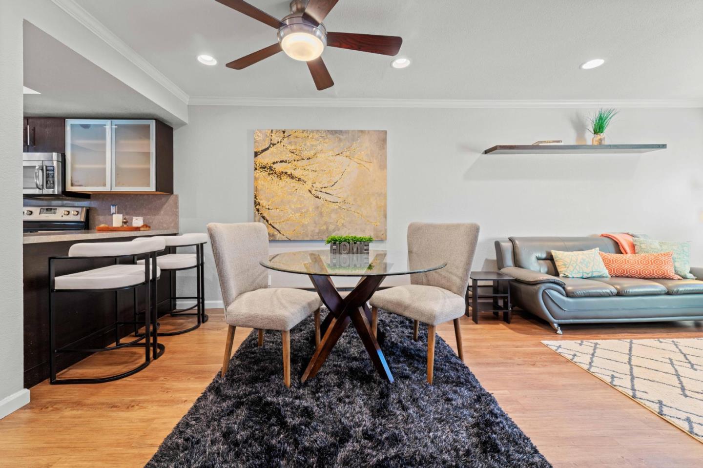 Detail Gallery Image 5 of 42 For 2785 S Bascom Ave #26,  Campbell,  CA 95008 - 2 Beds | 2/1 Baths